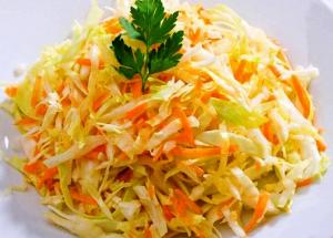 Салат Капуста с яблоком 500 гр